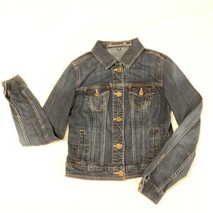 American Eagle Denim Jean Jacket Size M.